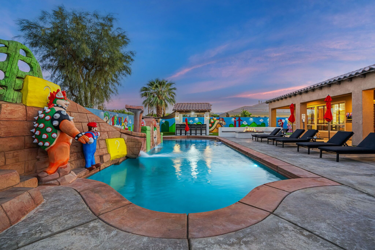Sport & Beauty 4, Super Mario Retreat Dream Getaway, Riverside