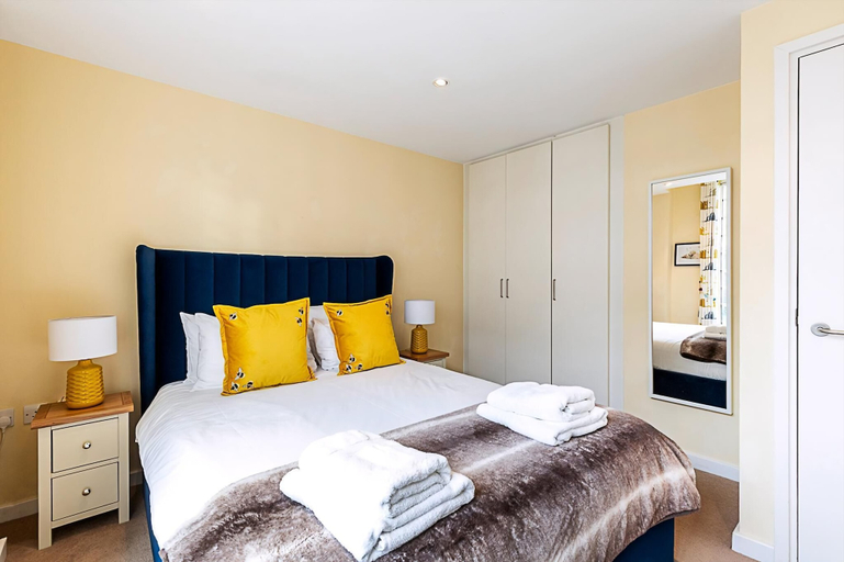 Bedroom 3, Luxury and Modern Bayswater Apartment, London