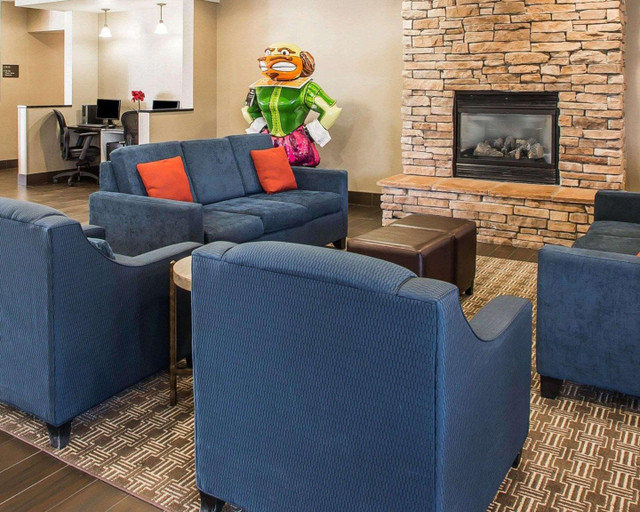 Public Area 2, Comfort Suites Coralville I-80, Johnson