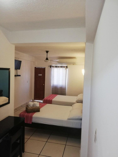 Bedroom 2, Calma Chicha Rooms, Cozumel