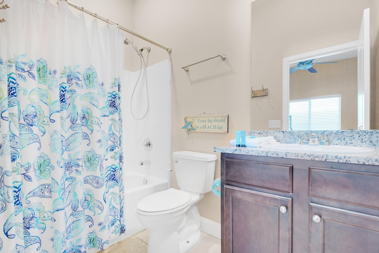 Bathroom 4, Alerio E402- Just Beachy, Walton