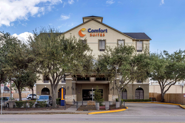 Exterior & Views 2, Comfort Suites, Houston