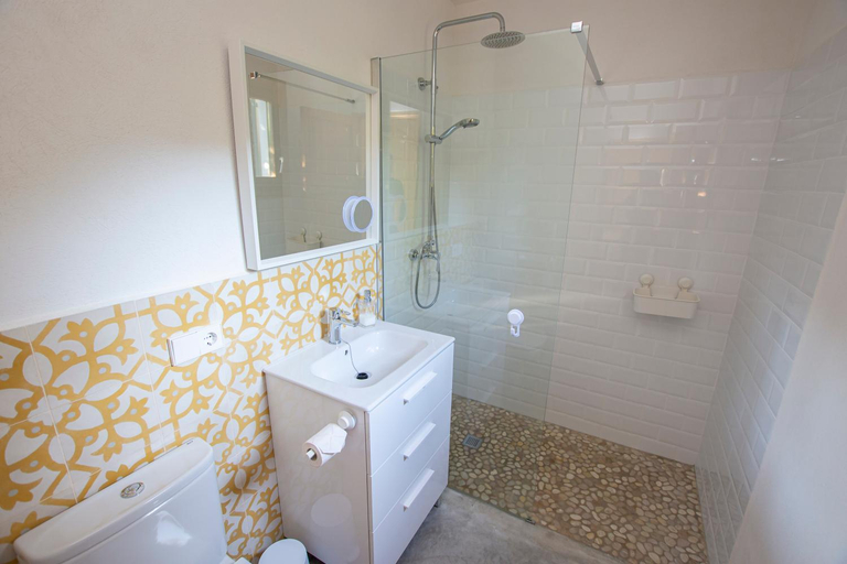 Bathroom 3, Mar Clara, Baleares
