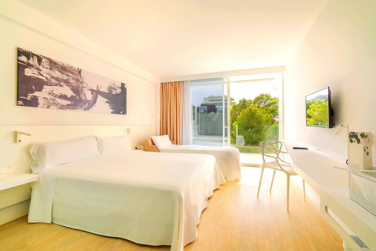 Bedroom 3, Els Pins Resort & Spa, Baleares