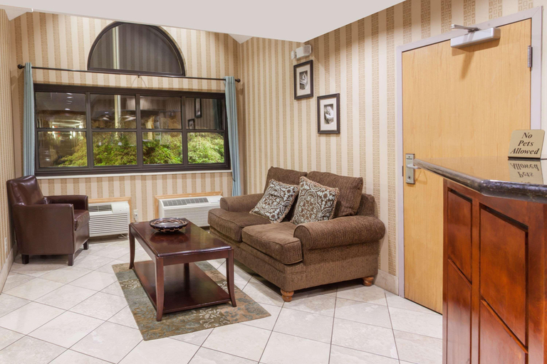Public Area 3, Quality Inn Knoxville West Cedar Bluff, Knox