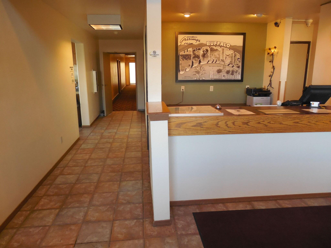 Public Area 2, Super 8 by Wyndham Buffalo, Johnson