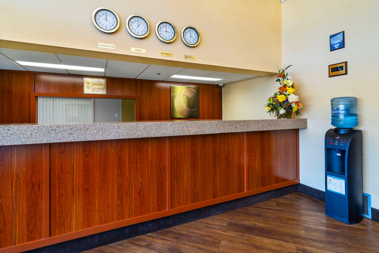 Public Area 2, Comfort Inn & Suites, Division No. 7