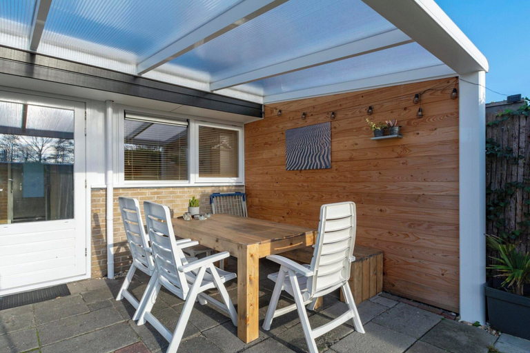 Balcony, Wildrijk 83 Holiday Home Near Beach, Zijpe