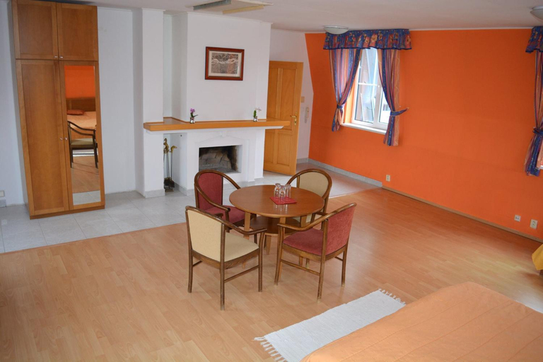 Bedroom 3, Kastiel AGATKA, Senec