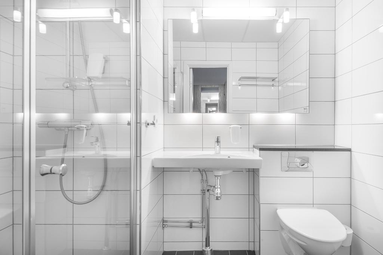Bathroom 4, Quality Hotel Park Sodertalje, Södertälje