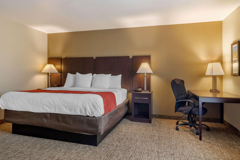 Bedroom 3, Comfort Inn & Suites Perry National Fairgrounds Area, Houston