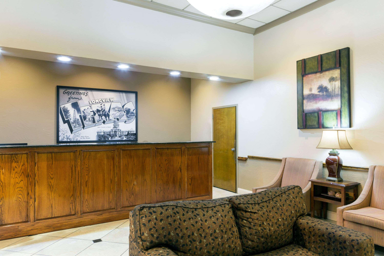 Public Area 2, Super 8 by Wyndham Longview/North, Gregg