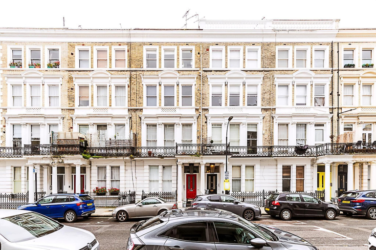 Exterior & Views 2, Lovely One-bedroom Flat Near West Kensington, London