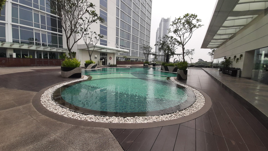 Sport & Beauty, Comfy and Spacious Studio Apartment Carstensz Residence, South Tangerang