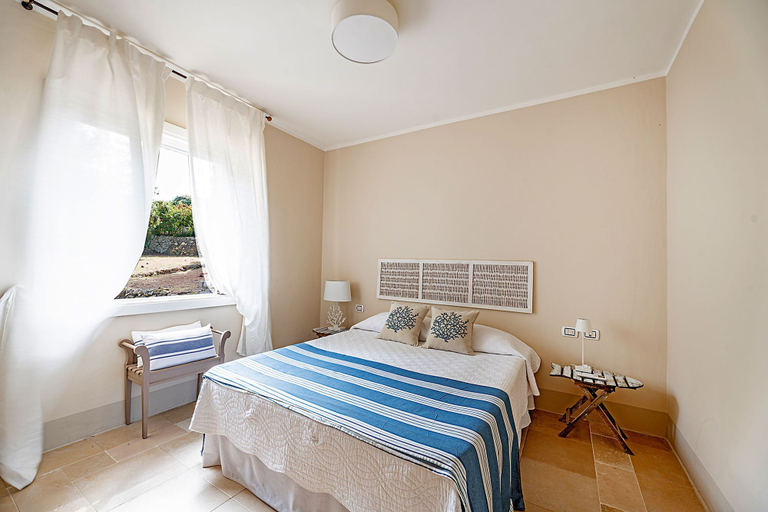 Room 5, Villa Ondina - Isola d Elba, Livorno
