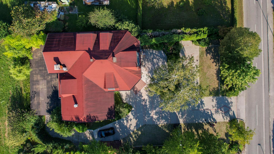 Others 5, Brezov kot, Brežice
