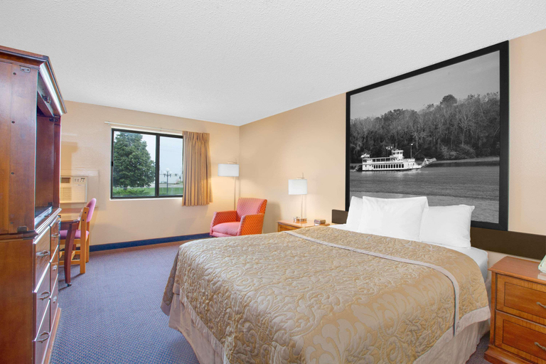 Bedroom 5, Super 8 by Wyndham Clear Lake, Cerro Gordo