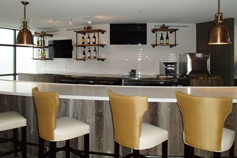 Food & Drinks 5, enVision Hotel Boston-Everett, Middlesex