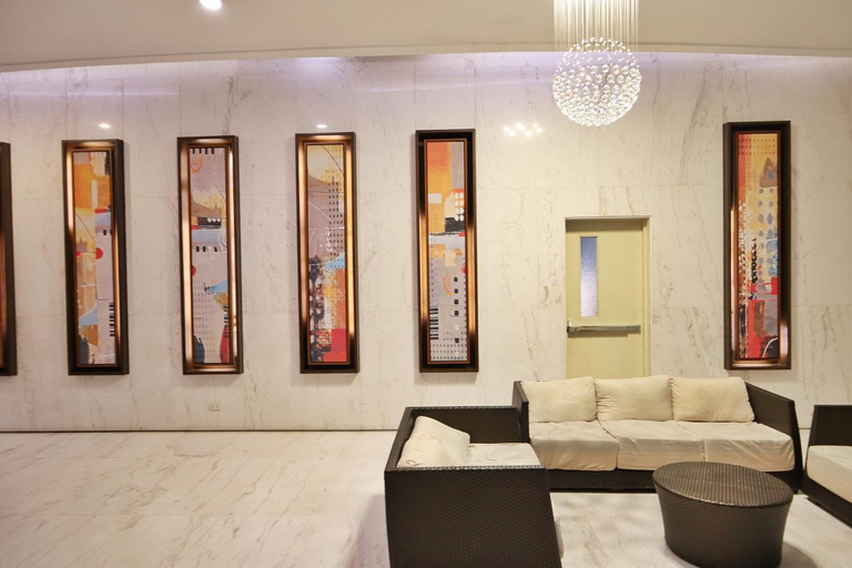 Others 5, BGC 2BR Loft Type - Fort Victoria, Taguig