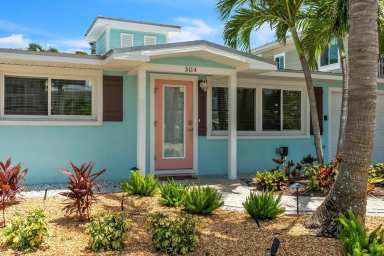 Exterior & Views 2, Ebb Tide 3 Bedroom Home by RedAwning, Manatee