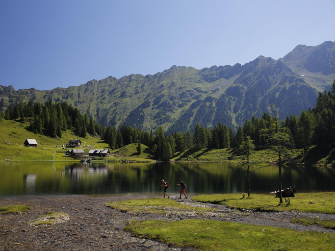 Others 5, Chalet with panoramic sauna, Liezen