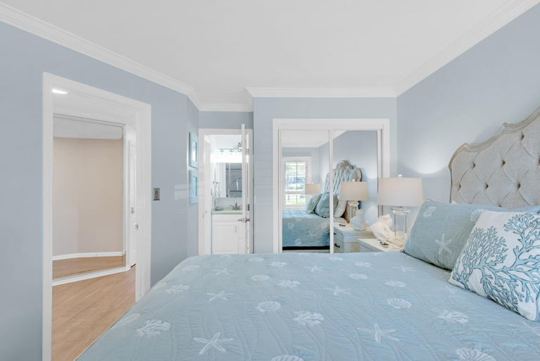 Bedroom 2, Seascape Lakefront Villas 121- Uncorked, Walton