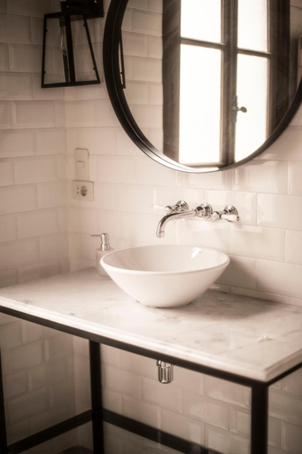 Bathroom 3, Casa del Val - Villa María Hotel, Water body