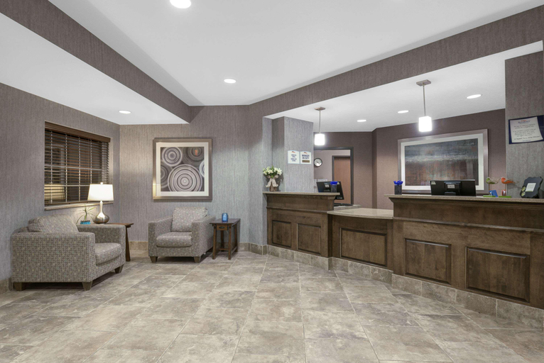 Public Area, Baymont By Wyndham Minot, Ward