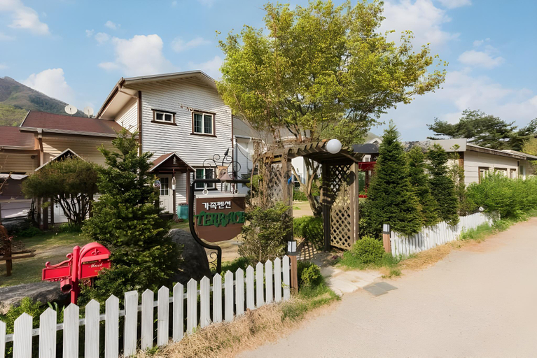 Exterior & Views 1, Gapyeong Terrace Pool Villa, Gapyeong