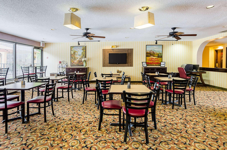 Food & Drinks, Quality Suites Altavista - Lynchburg South, Campbell