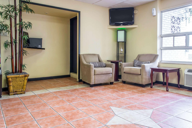 Public Area 3, Econo Lodge Fort Knox, Hardin