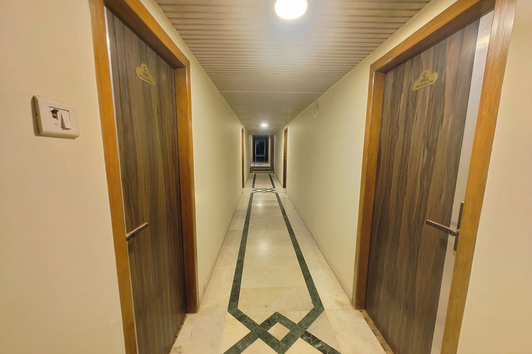 Others 3, Harmony Inn, Satara