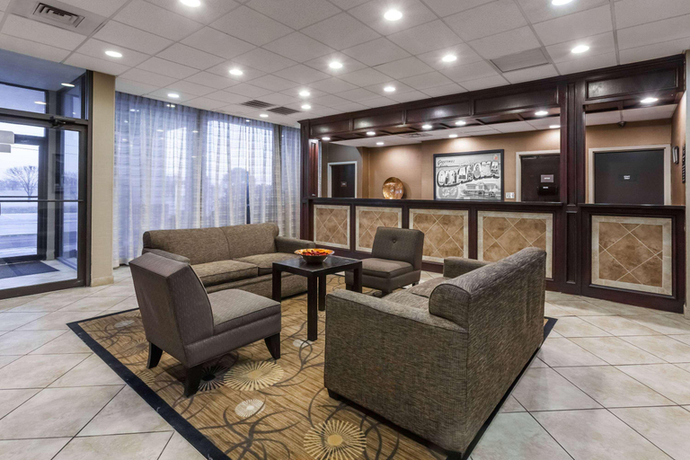 Public Area 3, Super 8 by Wyndham Atoka, Atoka