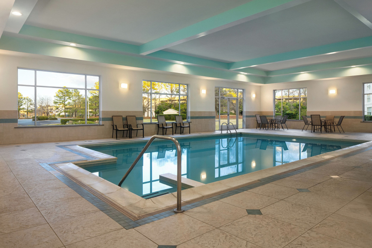 Sport & Beauty 3, Doubletree by Hilton Hotel Norfolk Airport, Norfolk