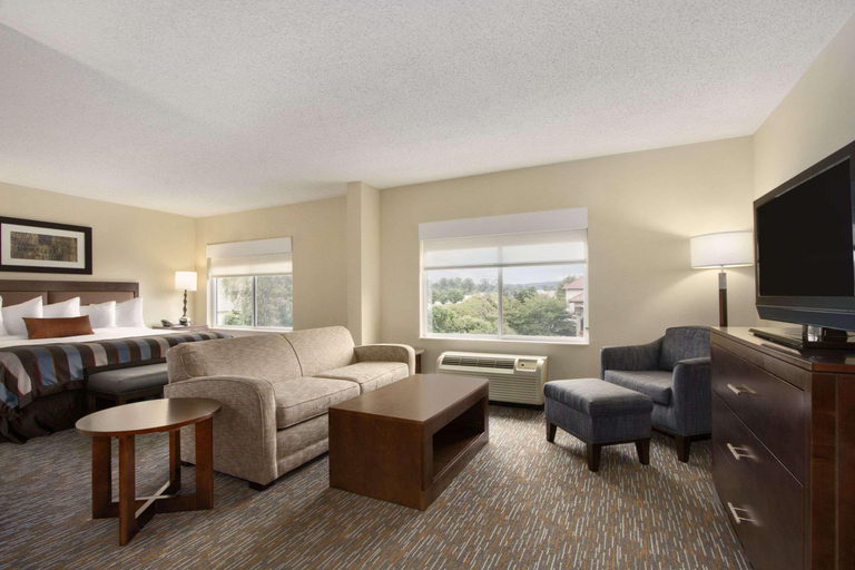 Bedroom 3, Wingate By Wyndham Chattanooga, Hamilton