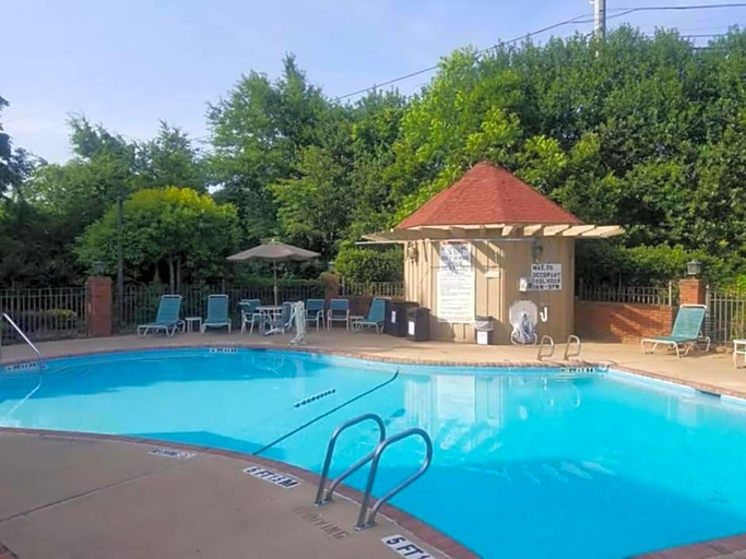 Public Area 2, Comfort Inn & Suites, Hall