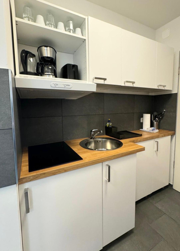 Facilities, Berne Apartments, Hamburg