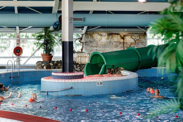 Sport & Beauty 5, Luxurious villa in Weert for 24 persons, Weert