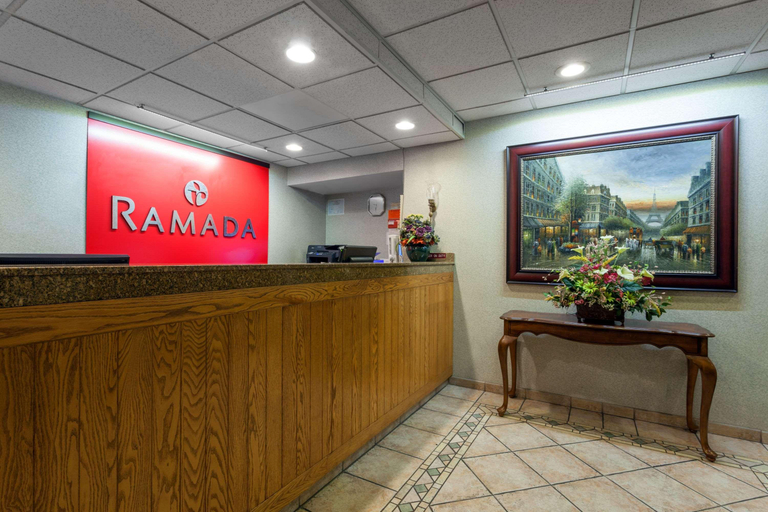 Public Area 2, Ramada by Wyndham SeaTac Airport North, Tukwila