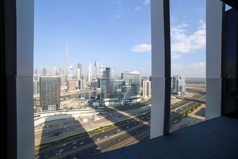 Room 2, Modern Executive Studio Burj View Upside Living, Dubai