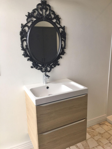 Bathroom, Maison Mignardise Cite, Aude