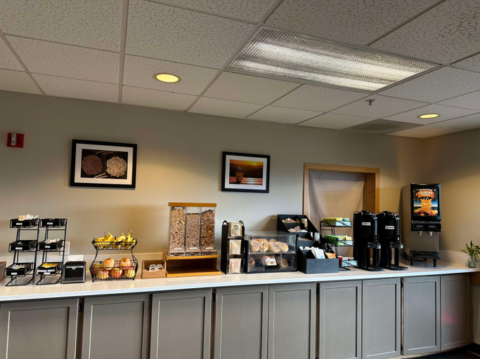 Public Area 2, SureStay Plus by Best Western Enterprise, Wallowa