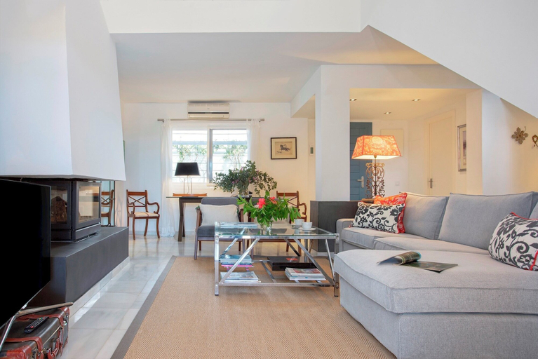 Others 4, Elegant Duplex House - Aloha Golf, Málaga