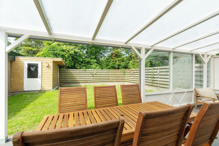 Others 5, Bungalow Near Sint Maartenszee Beach, Zijpe