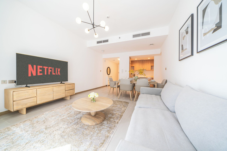 Bedroom, Stunning 2BR Apt – High-Floor with Breathtaking Views, Dubai