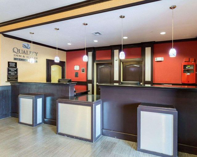 Public Area 2, Quality Inn & Suites Groesbeck North, Limestone