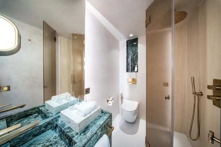 Bathroom 4, Destino Pacha Resort, Baleares