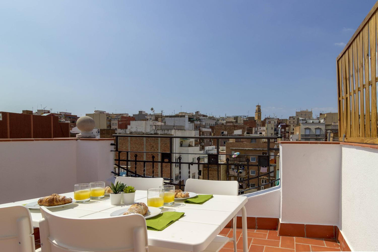 Food & Drinks, Ola Living Camp Nou, Barcelona