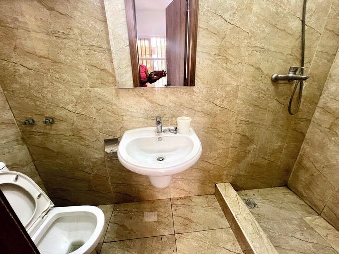 Bathroom, FURNISHED APARTMENTS Duplex, AbujaMun