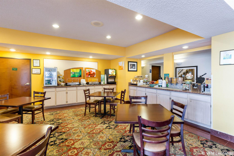 Food & Drinks 5, Quality Inn & Suites West Chase, Houston